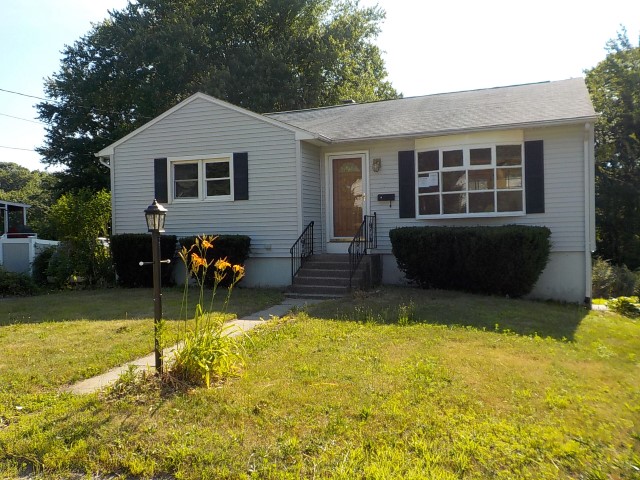 91 Tree Hill RdWaterbury, CT, 06708New Haven County