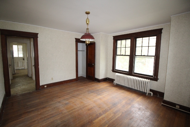 67 Adelaide AveWaterbury, CT, 06708New Haven County
