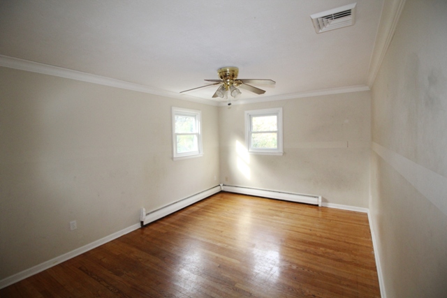 154 Clematis AveWaterbury, CT, 06708New Haven County