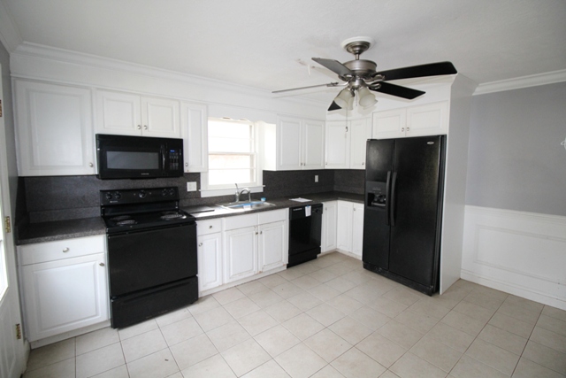 154 Clematis AveWaterbury, CT, 06708New Haven County