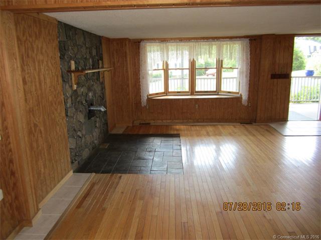 171 Brooks Hill Rd, Wolcott, CT 06716