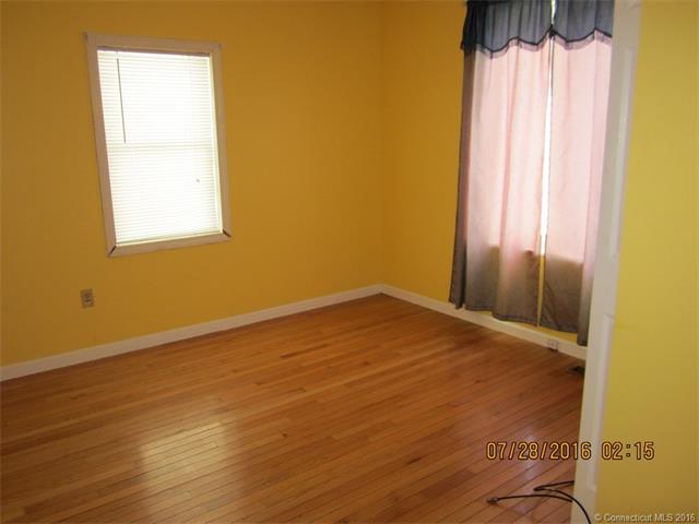171 Brooks Hill Rd, Wolcott, CT 06716