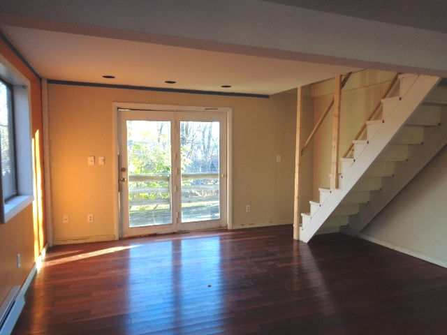 146 North StWolcott, CT, 06716New Haven County