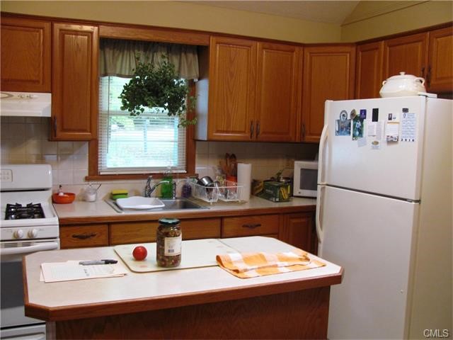 84 Ridge Road, Bethlehem, CT 06751