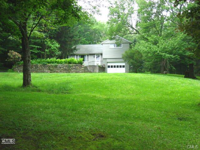 255 Hut Hill Road, Bridgewater, CT 06752