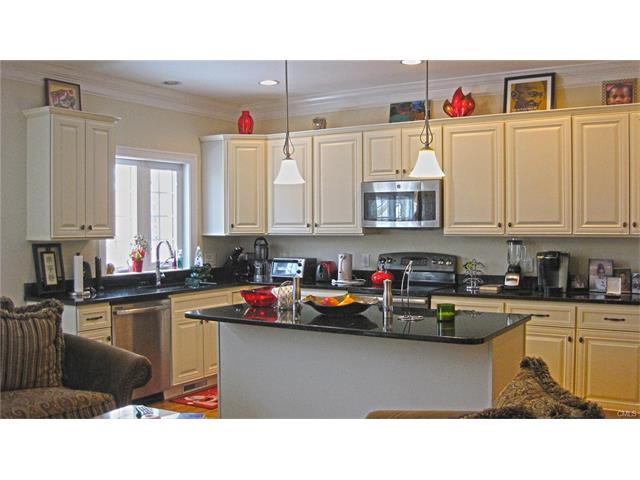 318 Hunter Drive, Litchfield, CT 06759