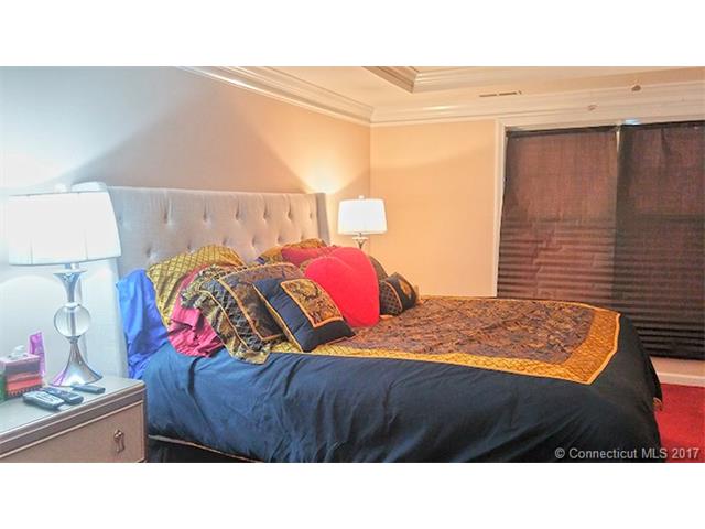 318Hunter Dr #318, Litchfield, CT 06759