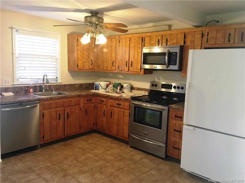 617 Millville Avenue #8-3, Naugatuck, CT 06770