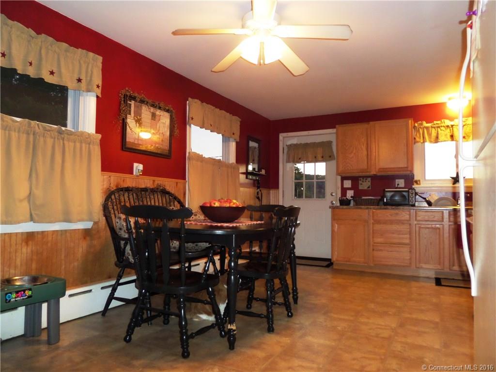 26 Warren Avenue, Naugatuck, CT 06770
