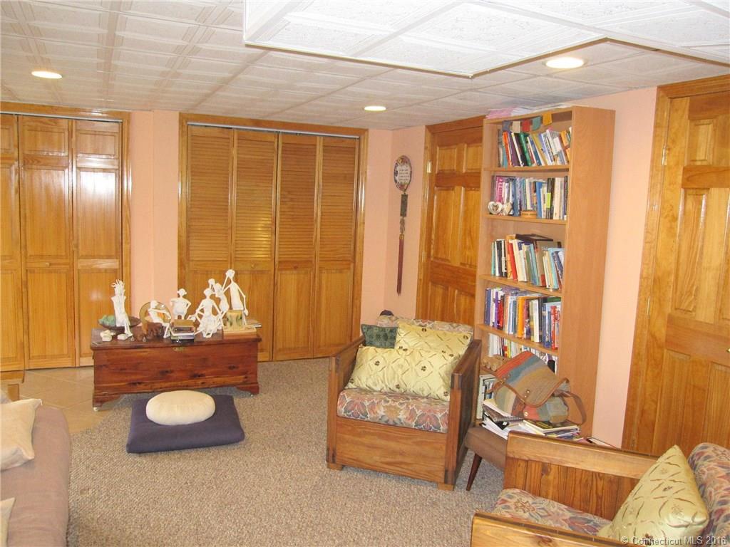 1346 Rubber Ave., Naugatuck, CT 06770