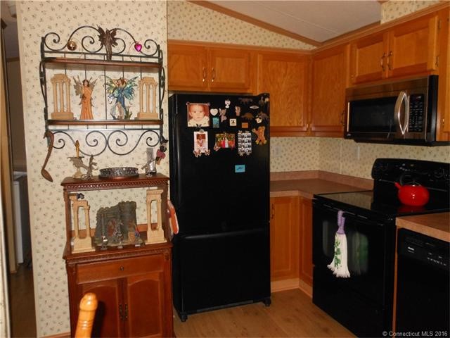108 #44Clark Rd, Naugatuck, CT 06770