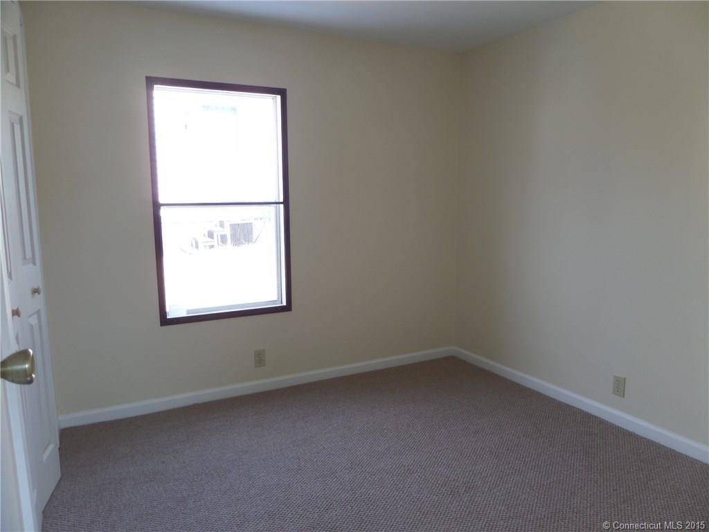 108-48 Clark Rd, Naugatuck, CT 06770