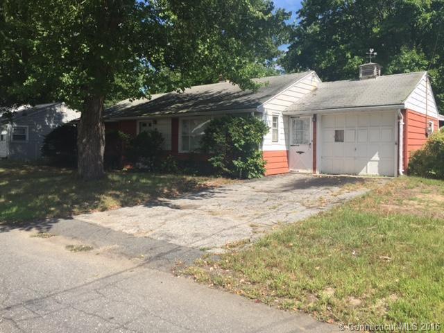 48 Hillview St, Naugatuck, CT 06770