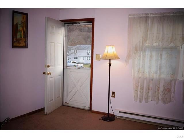 1081 New Haven Road, Naugatuck, CT 06770