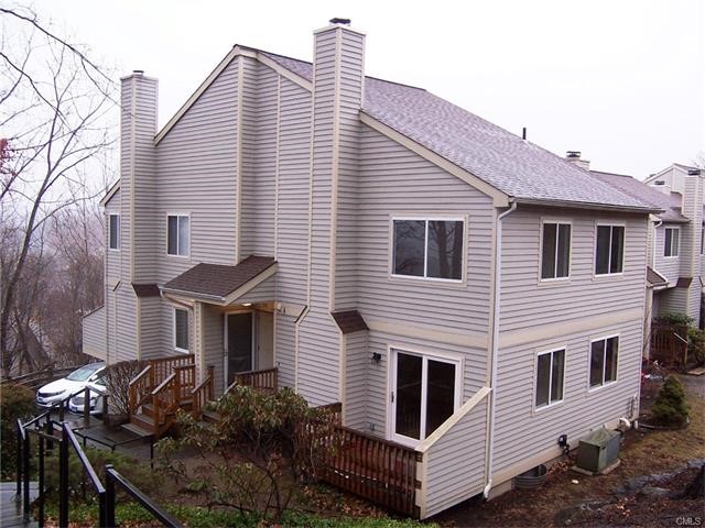111 Mallane Lane, Naugatuck, CT 06770