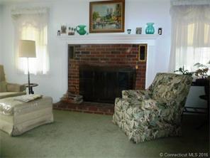 100 North Hoadley Street, Naugatuck, CT 06770