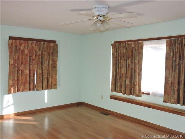 68Fern St, Naugatuck, CT 06770