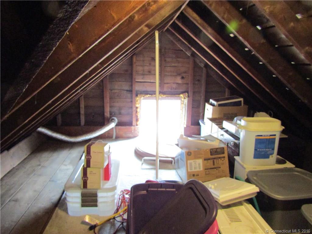 88 Ward St, Naugatuck, CT 06770