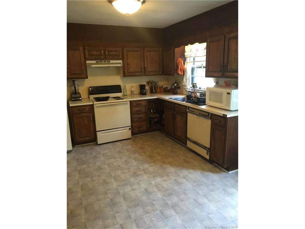 194 Maple Hill Road, Naugatuck, CT 06770