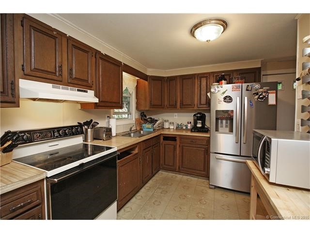 369Prospect St, Naugatuck, CT 06770