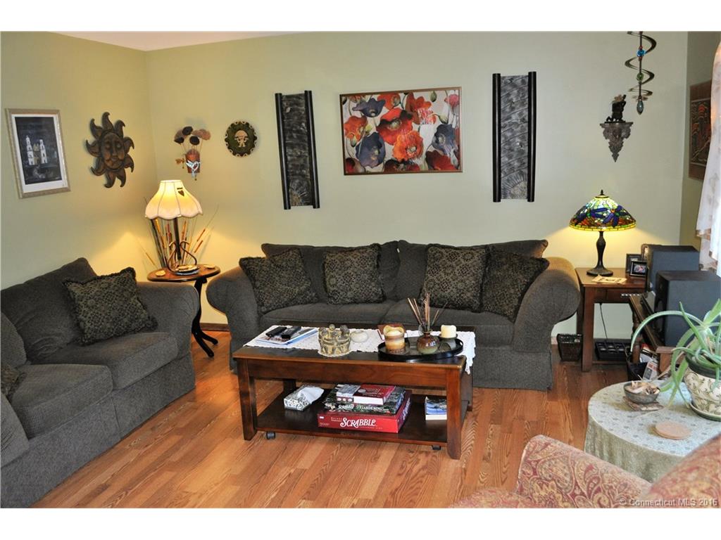 225 Bluebird Drive, Naugatuck, CT 06770
