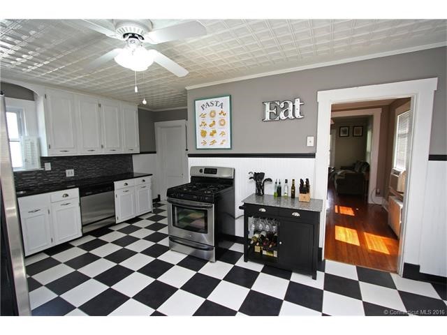 66North Hoadley St, Naugatuck, CT 06770