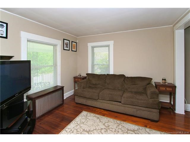 66North Hoadley St, Naugatuck, CT 06770