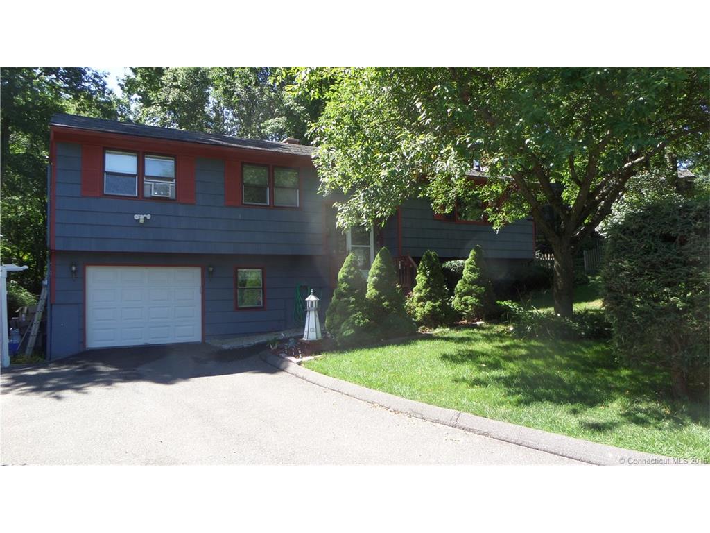 196 Inwood Drive, Naugatuck, CT 06770