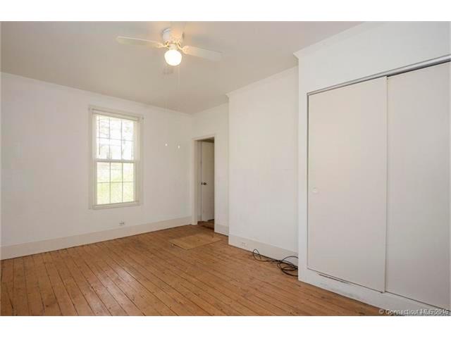 55 Hoadley St, Naugatuck, CT 06770
