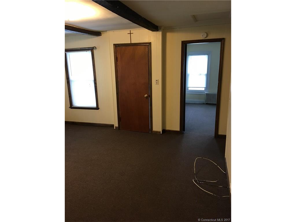 228 Cherry St, Naugatuck, CT 06770