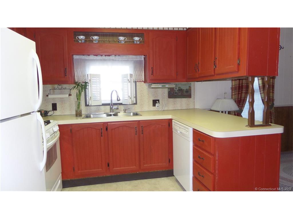 108-91 Clark Road, Naugatuck, CT 06770