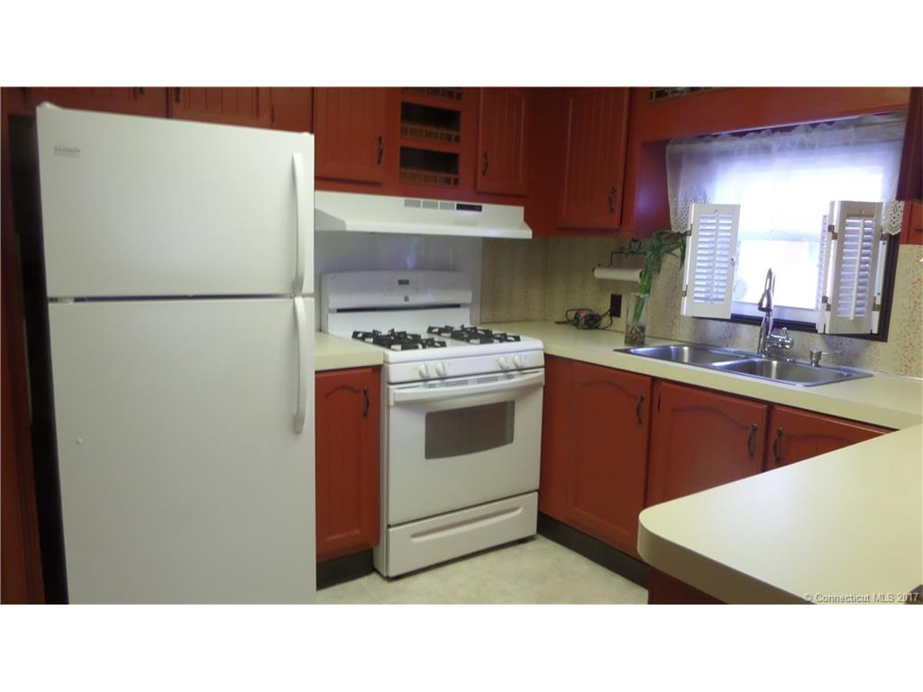 108-91 Clark Road, Naugatuck, CT 06770