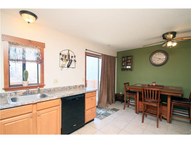 30 Coach Circle, Naugatuck, CT 06770