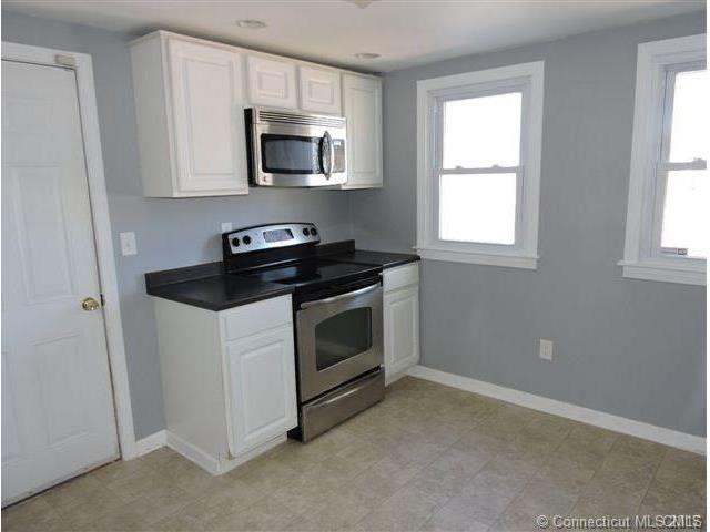 77 Chestnut Street, Naugatuck, CT 06770