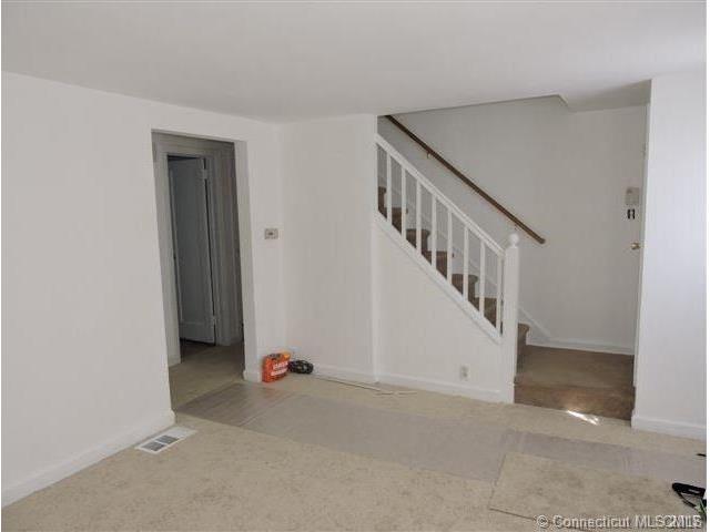77 Chestnut Street, Naugatuck, CT 06770