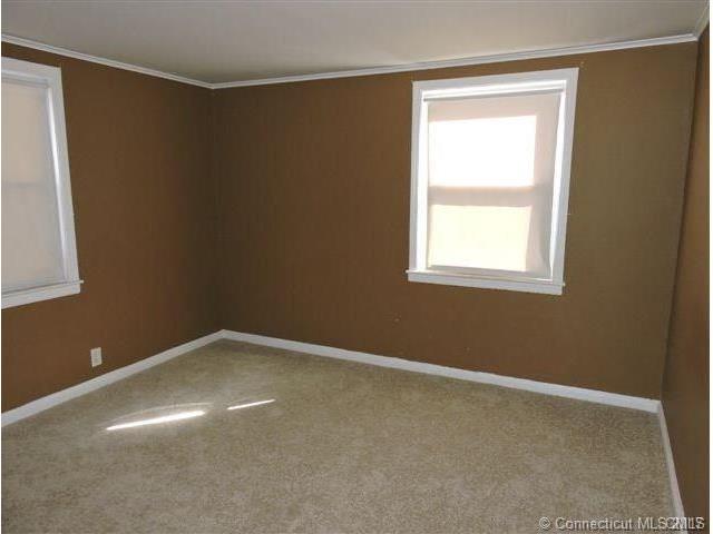 77 Chestnut Street, Naugatuck, CT 06770