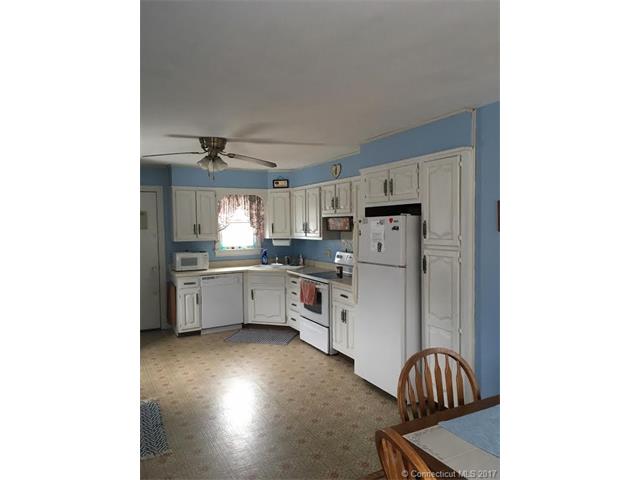 115Aetna St, Naugatuck, CT 06770