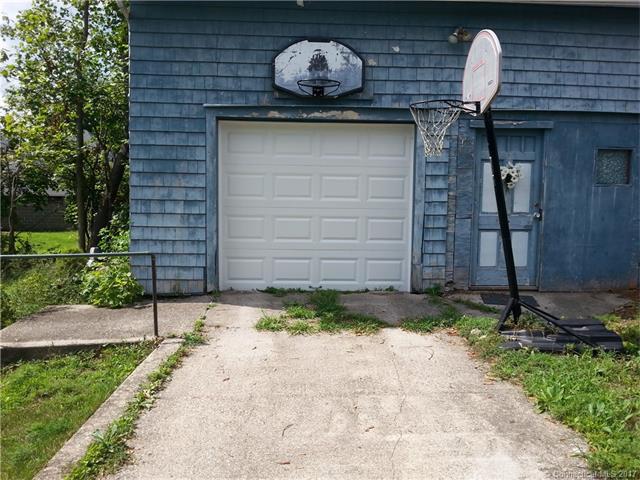 115Aetna St, Naugatuck, CT 06770
