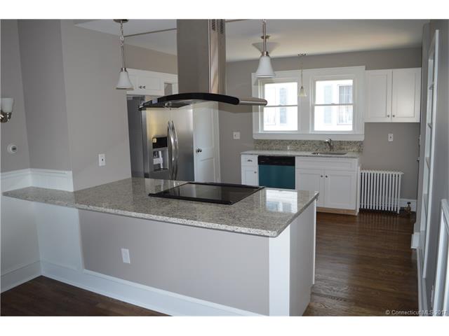 37 Lone Oak ave, Waterbury, CT 06770
