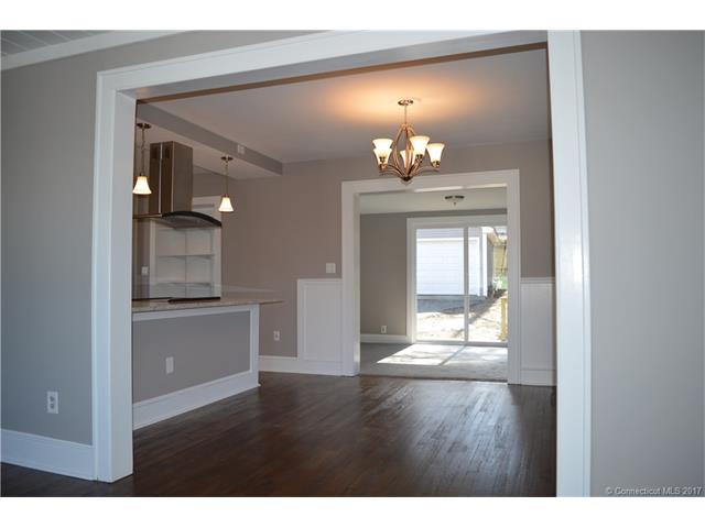 37 Lone Oak ave, Waterbury, CT 06770