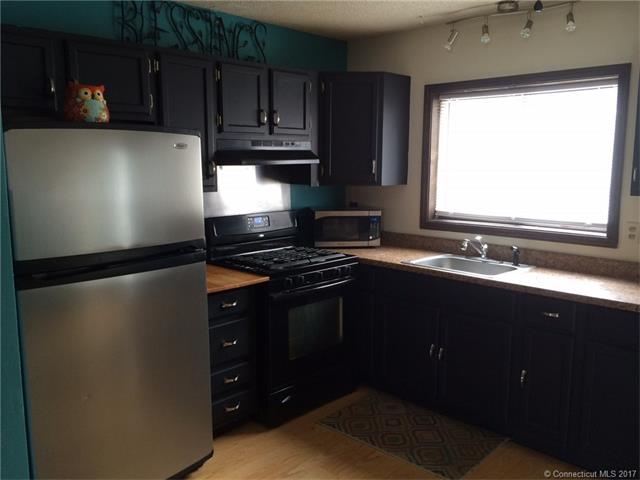 200 Horton Hill Rd, Naugatuck, CT 06770