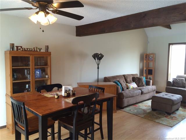 200 Horton Hill Rd, Naugatuck, CT 06770