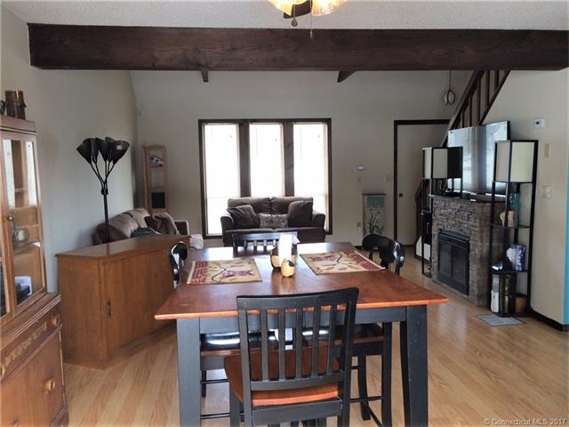 200 Horton Hill Rd, Naugatuck, CT 06770