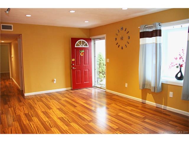 65Corn Tassle Rd, Naugatuck, CT 06770