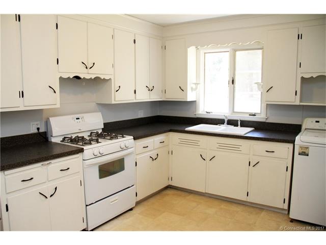 164General Patton Dr, Naugatuck, CT 06770