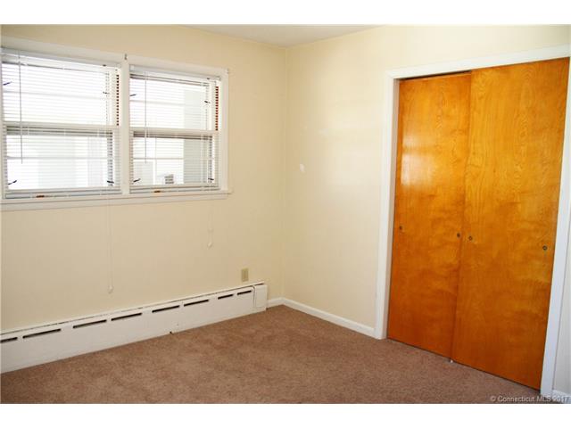 164General Patton Dr, Naugatuck, CT 06770