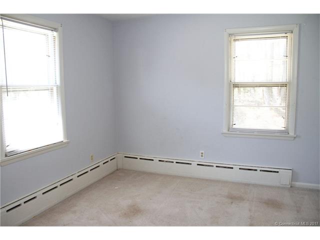 164General Patton Dr, Naugatuck, CT 06770