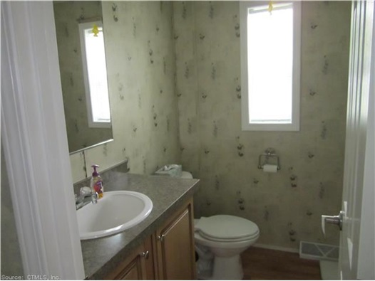 Idleview Park 49 Shadduck RoadNaugatuck, CT 06770