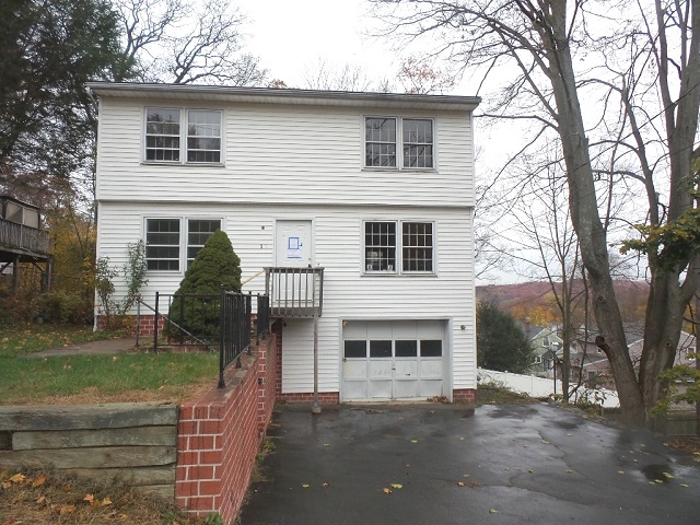 19 John StNaugatuck, CT, 06770New Haven County
