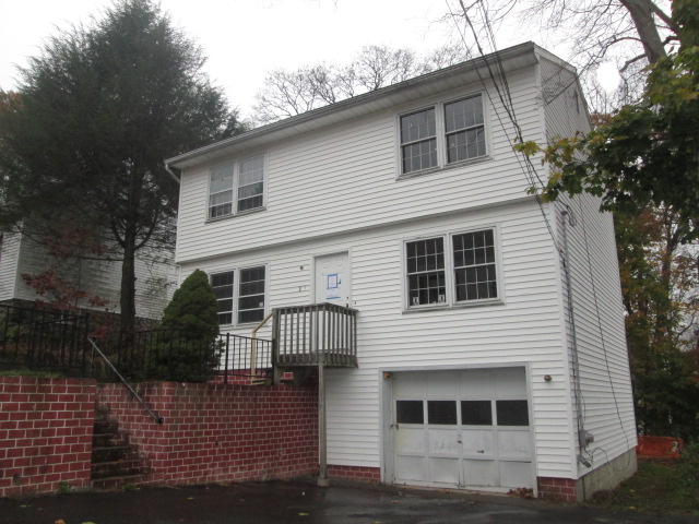 19 John StNaugatuck, CT, 06770New Haven County